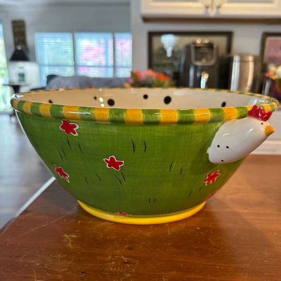 Large Deptartment 56 chicken handle serving bowl - Picture 1 of 11